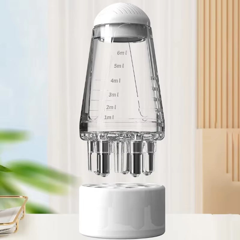 Transform Your Hair Care Routine with Our Mini Portable Scalp Applicator Comb! Ideal for Effortlessly Applying Hair Growth Serums and Oils! 🌟💆‍♀️✨