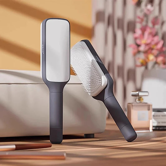 Transform Your Hair Care Routine with the Self-Cleaning Hairbrush - Effortless Cleaning, Scalp Massaging, and Static Control!